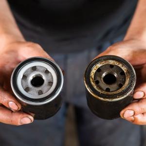 Is It Time to Replace Your Engine Oil Filter?